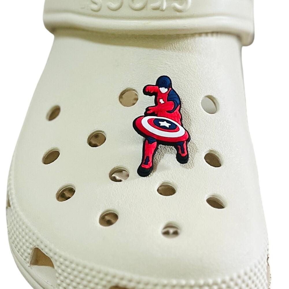 Croc Jibbitz | Captain America Throwing Shield Marvel Avengers Shoe Charm